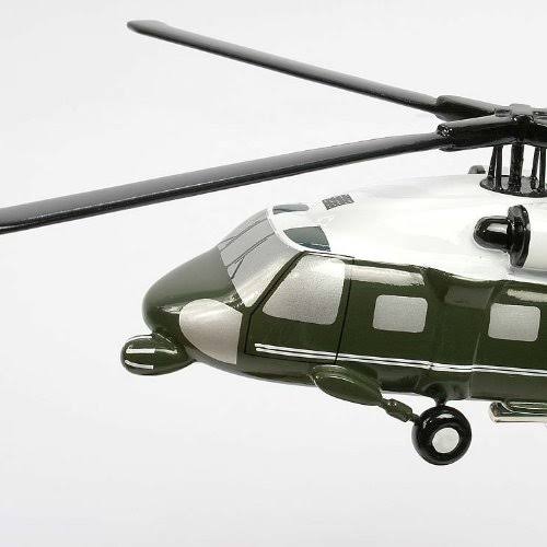 Sikorsky VH-60 Scale: 1/64 Y26319