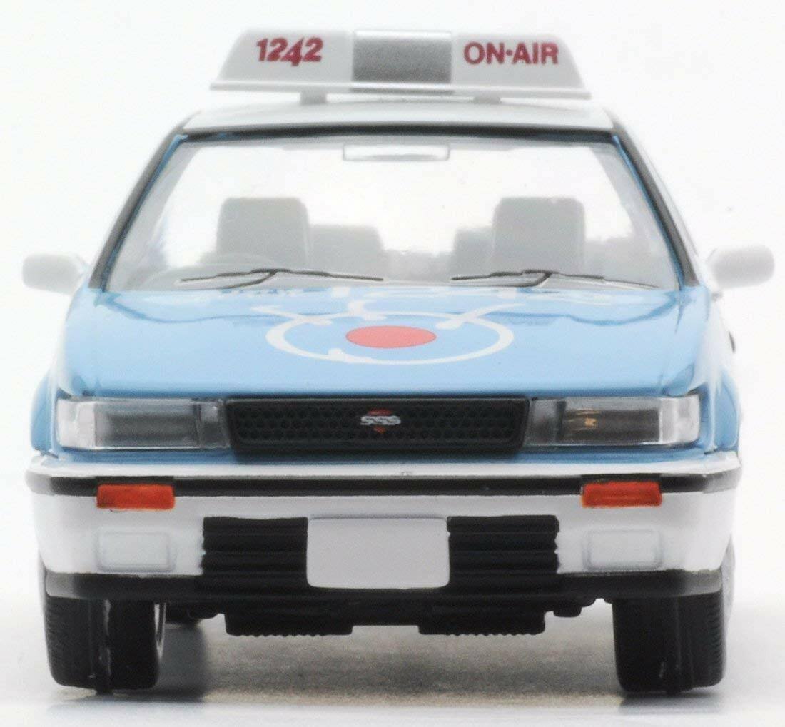 Nissan Bluebird 1/64 Diecast Car F567