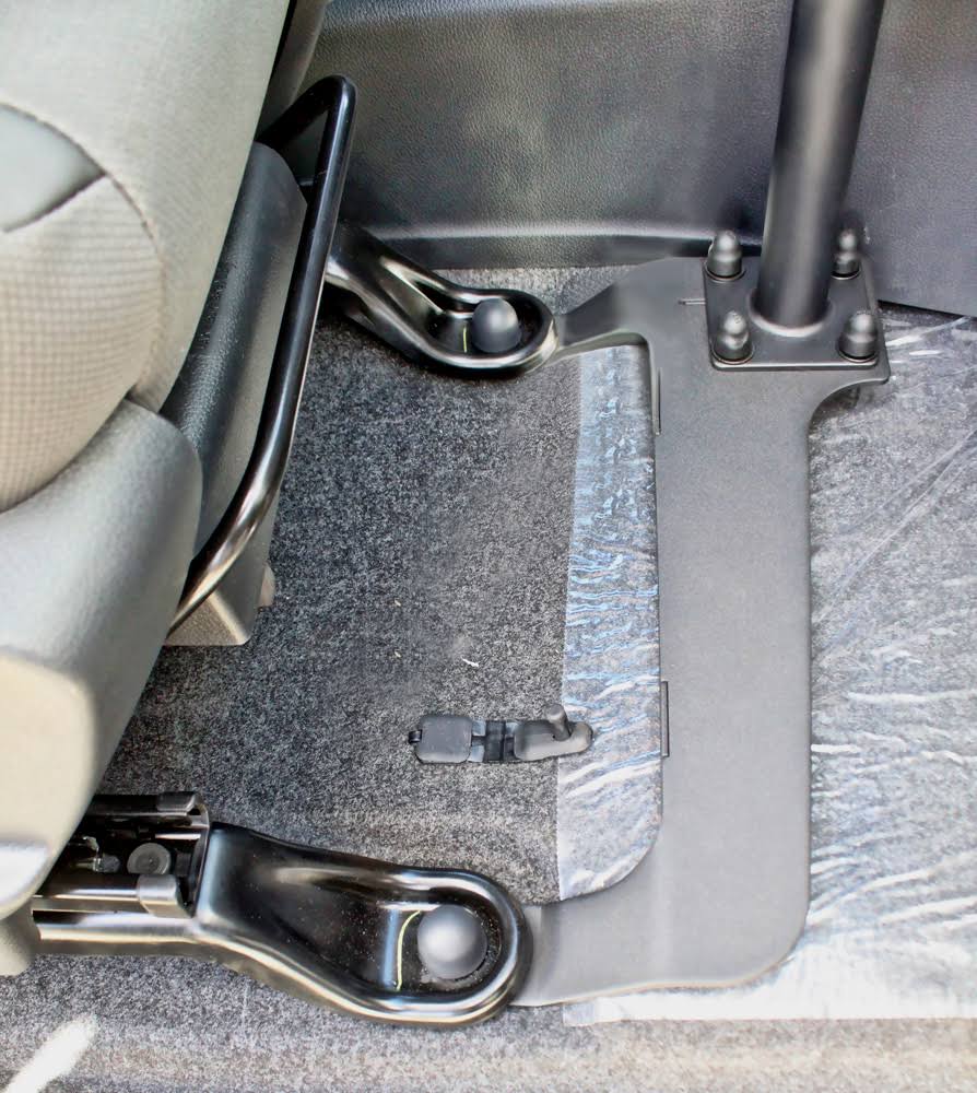 Ram Mount No-Drill Vehicle Base for Nissan NV2000 V496