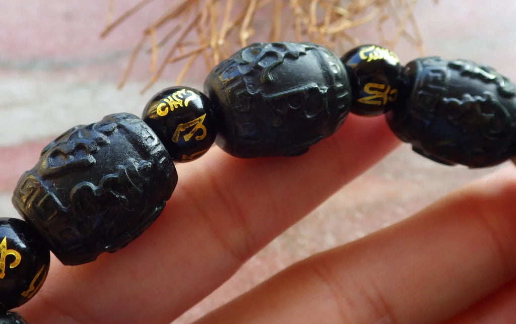 Hand Carved Natural Black Dark Green Jadeite Bead Bangle Bracelet M25034