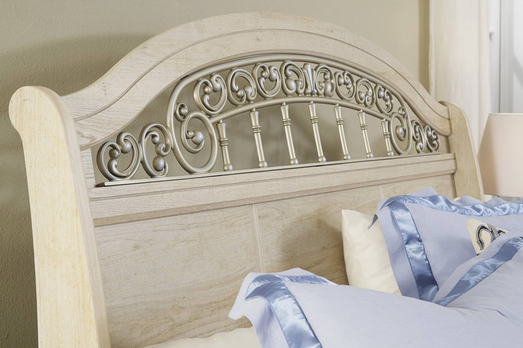 Antique White Queen Sleigh Headboard Y8254