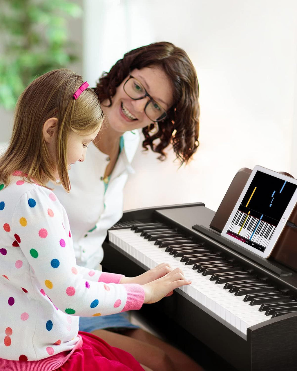 61 Key Full Size Digital Piano with Sustain Pedal & Music Stand R33278