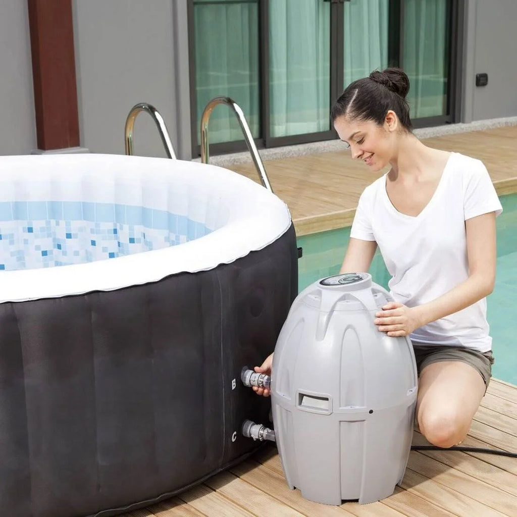 4 Person Inflatable Hot Tub with 3 Piece Cleaning Tool Set S353520