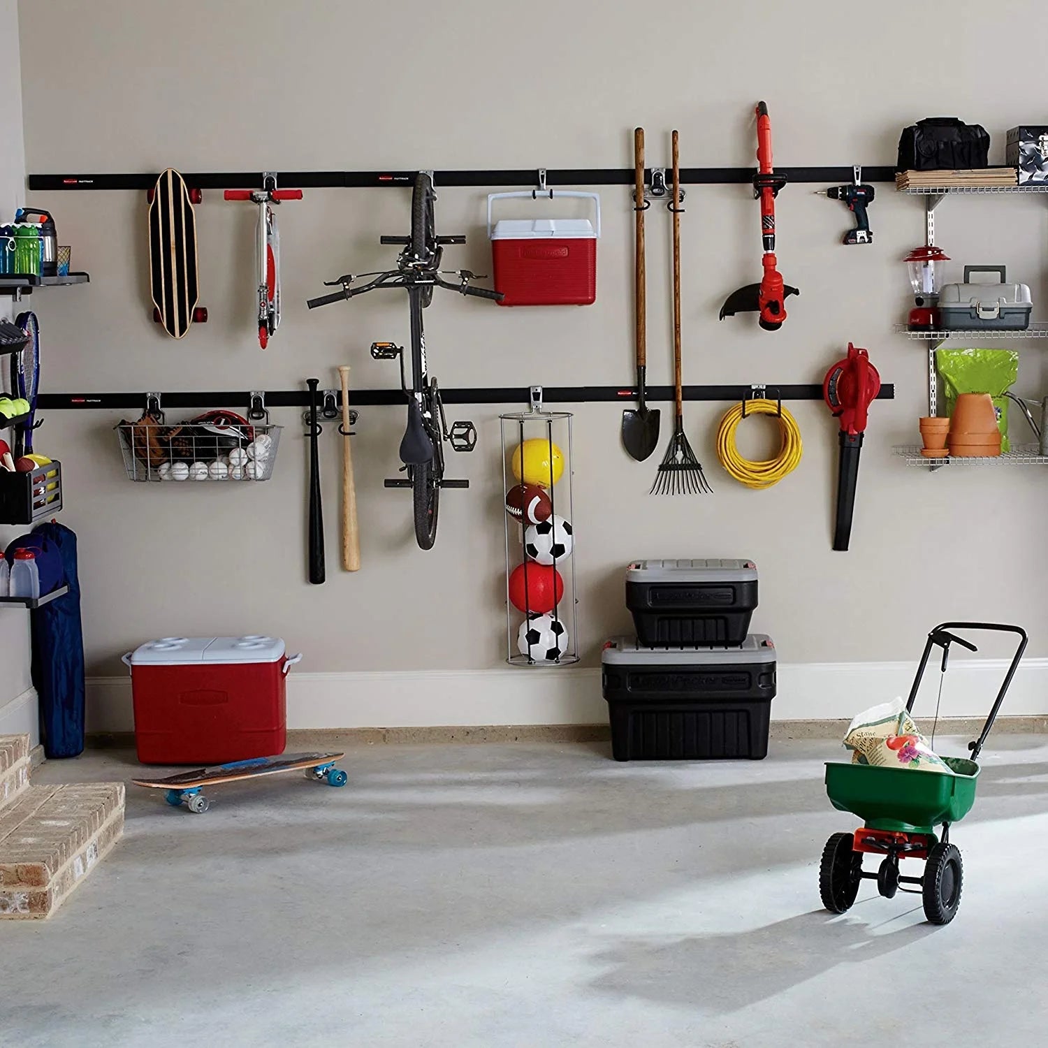 Wall Mount Hook Garage Organizer (2 Pack) C149