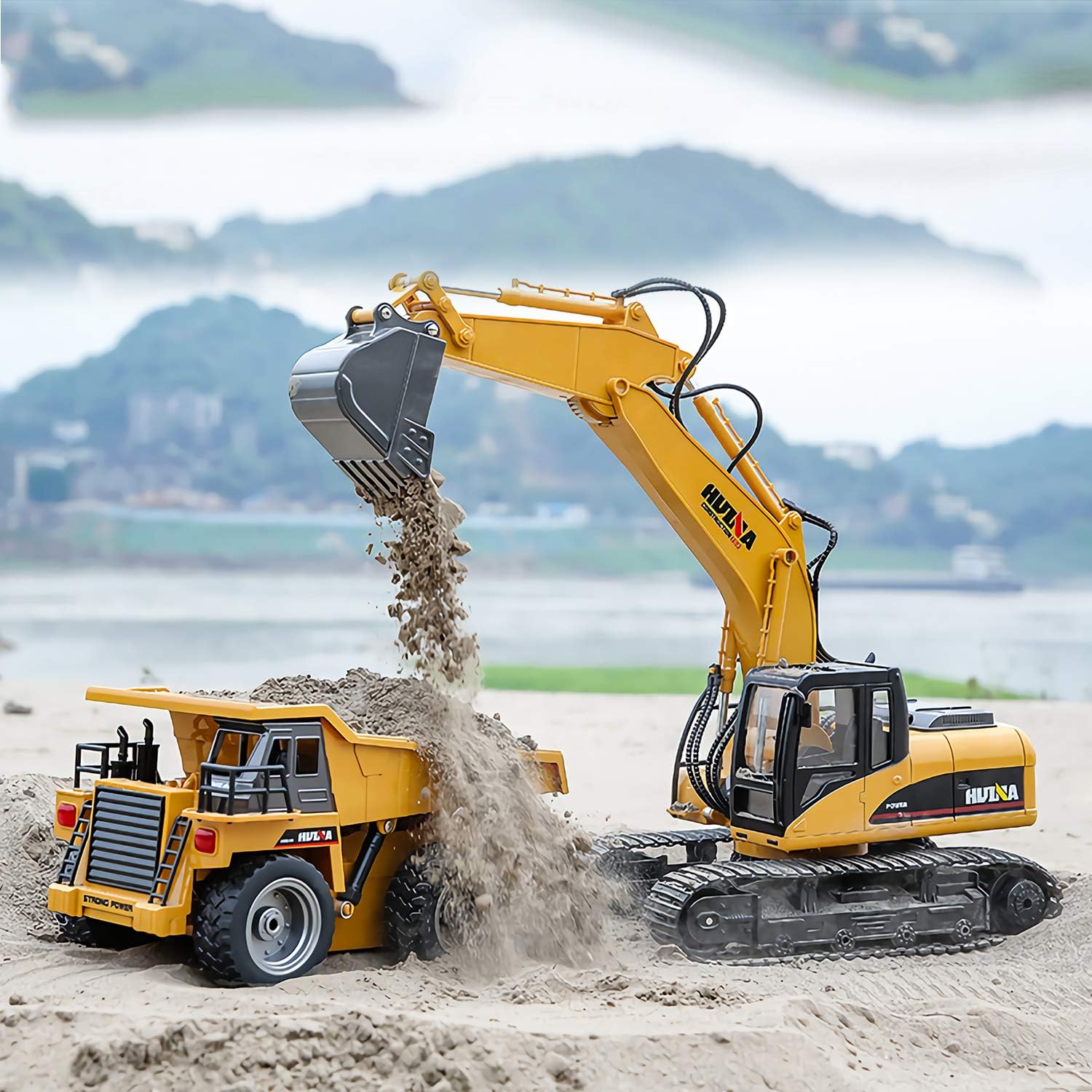 Remote Control Construction Dump Truck Toy with Rechargeable Battery T384