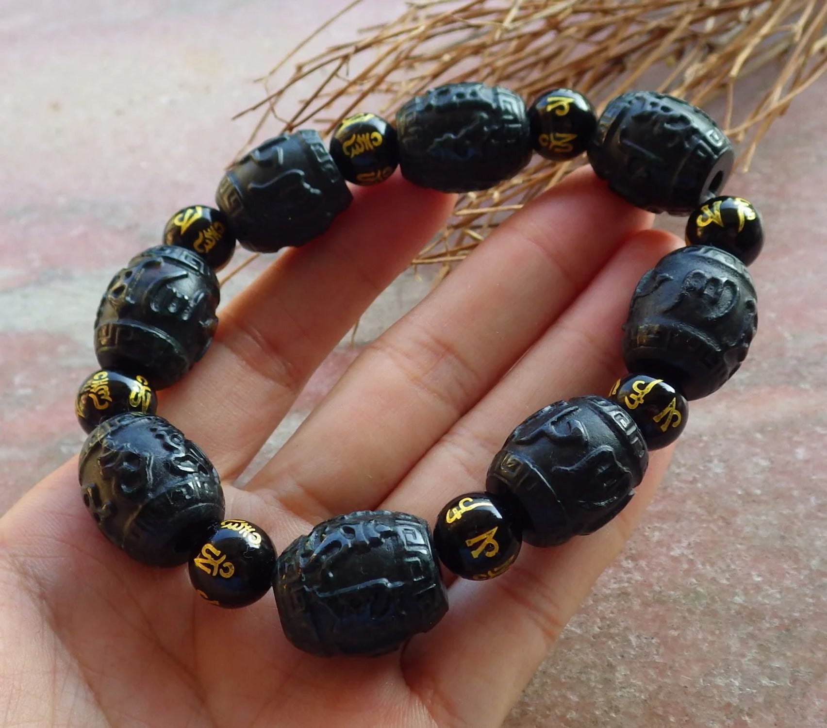 Hand Carved Natural Black Dark Green Jadeite Bead Bangle Bracelet M25034