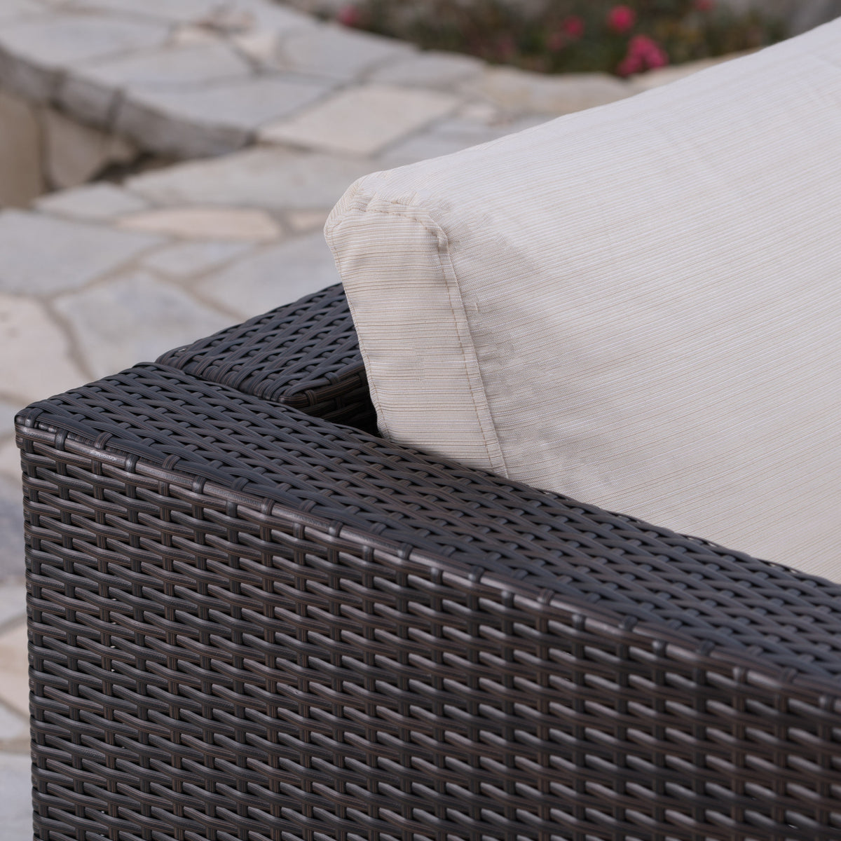 7 Seater Wicker Dining Sofa Set with Water Resistant Cushions E374