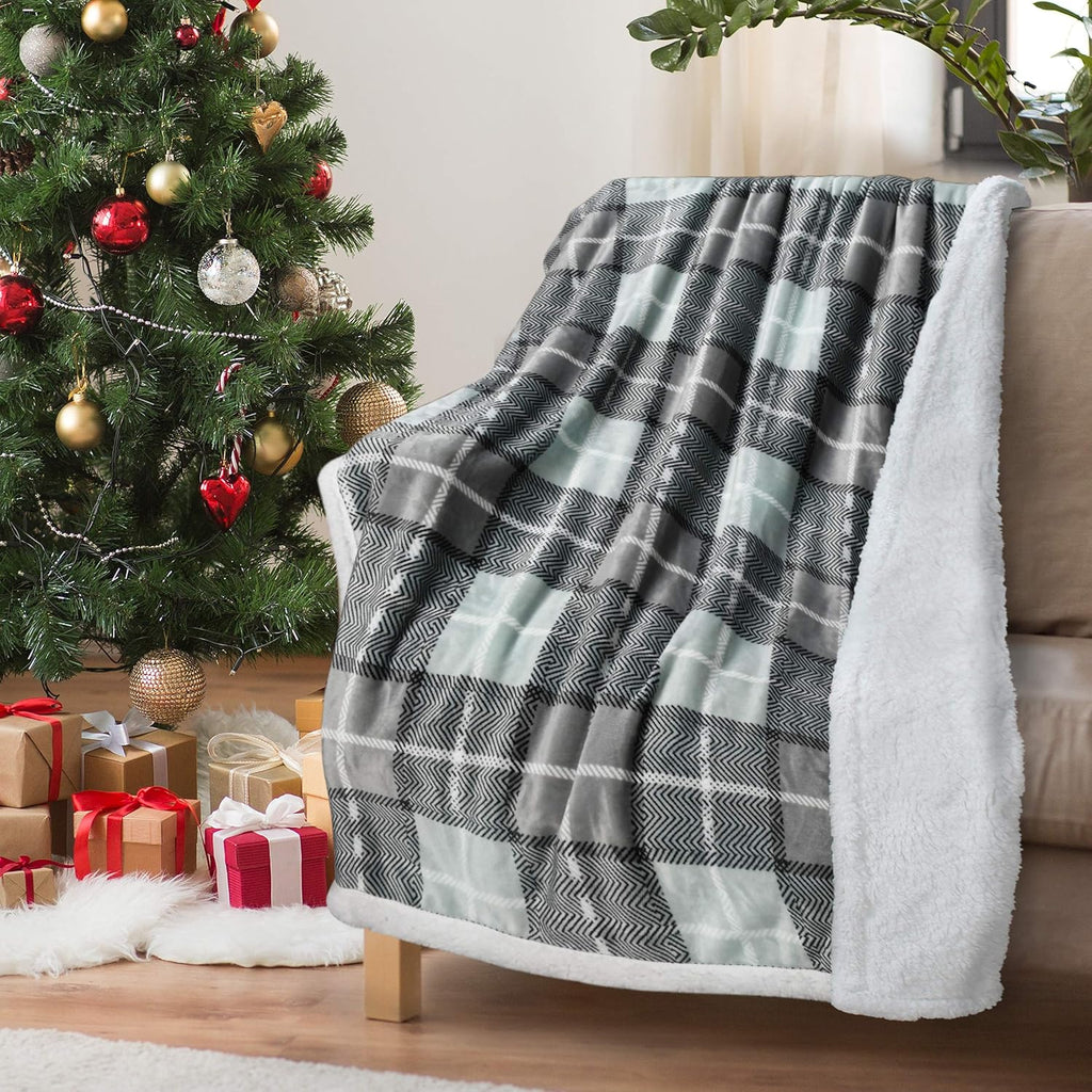 Red Buffalo Plaid Fleece Throw Blanket 50’’ X 60’’ F3703