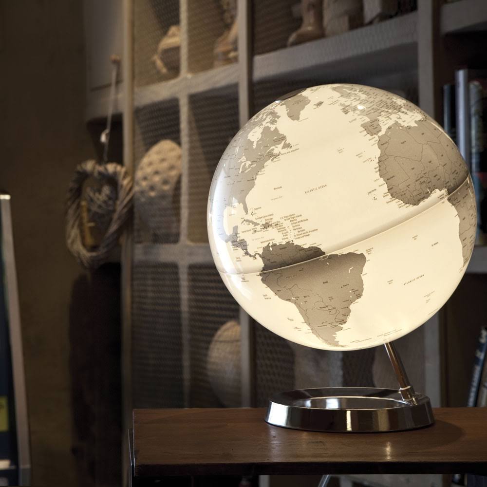 Silver Designer Series Globe M4756