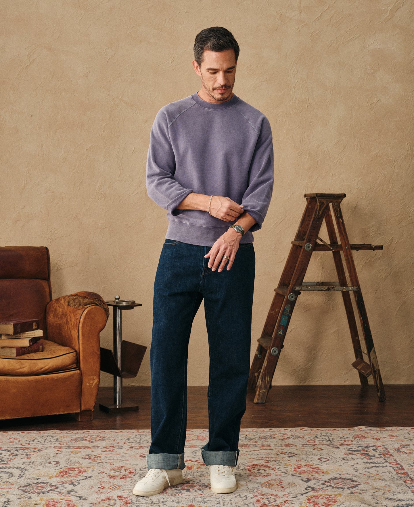 1963 Cut-Off Raglan Sleeve Crewneck Sweatshirt